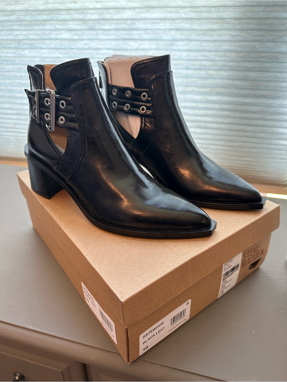 Steve Madden “Gatewood” Black Leather Cutout Ankle Booties with Buckle Straps